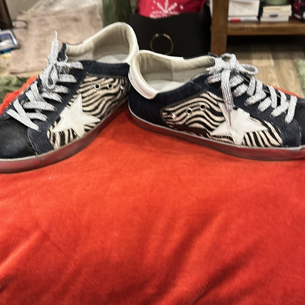 Golden Goose - Picture 6 of 6